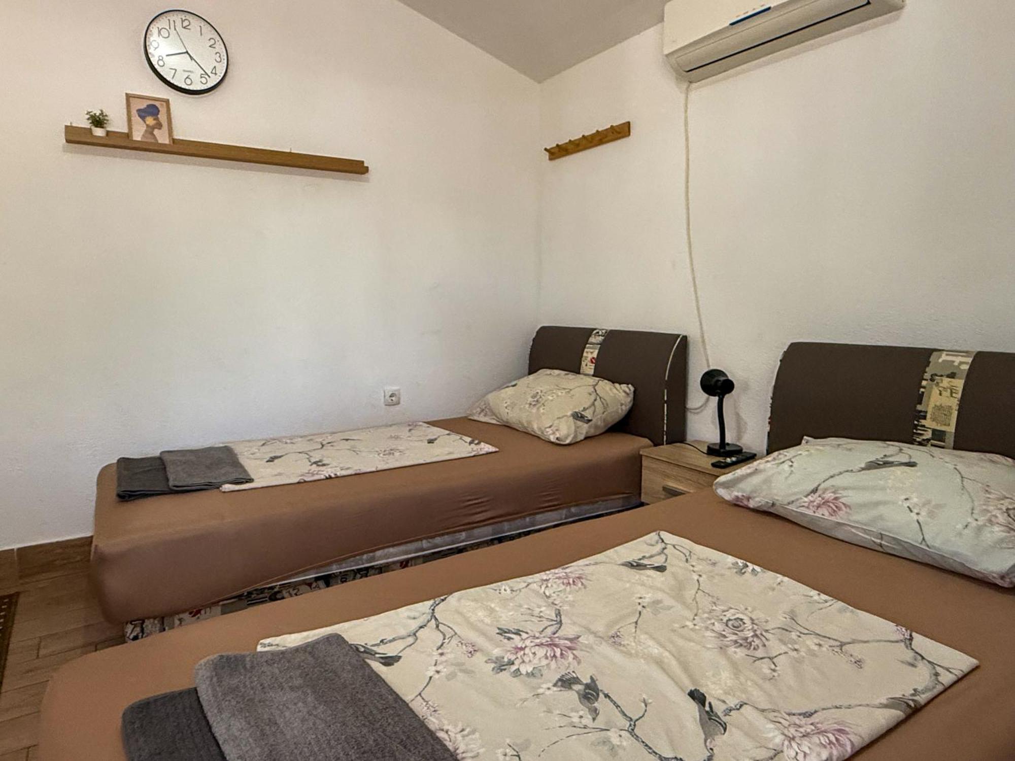 Apartman Meghan Пула Екстериор снимка